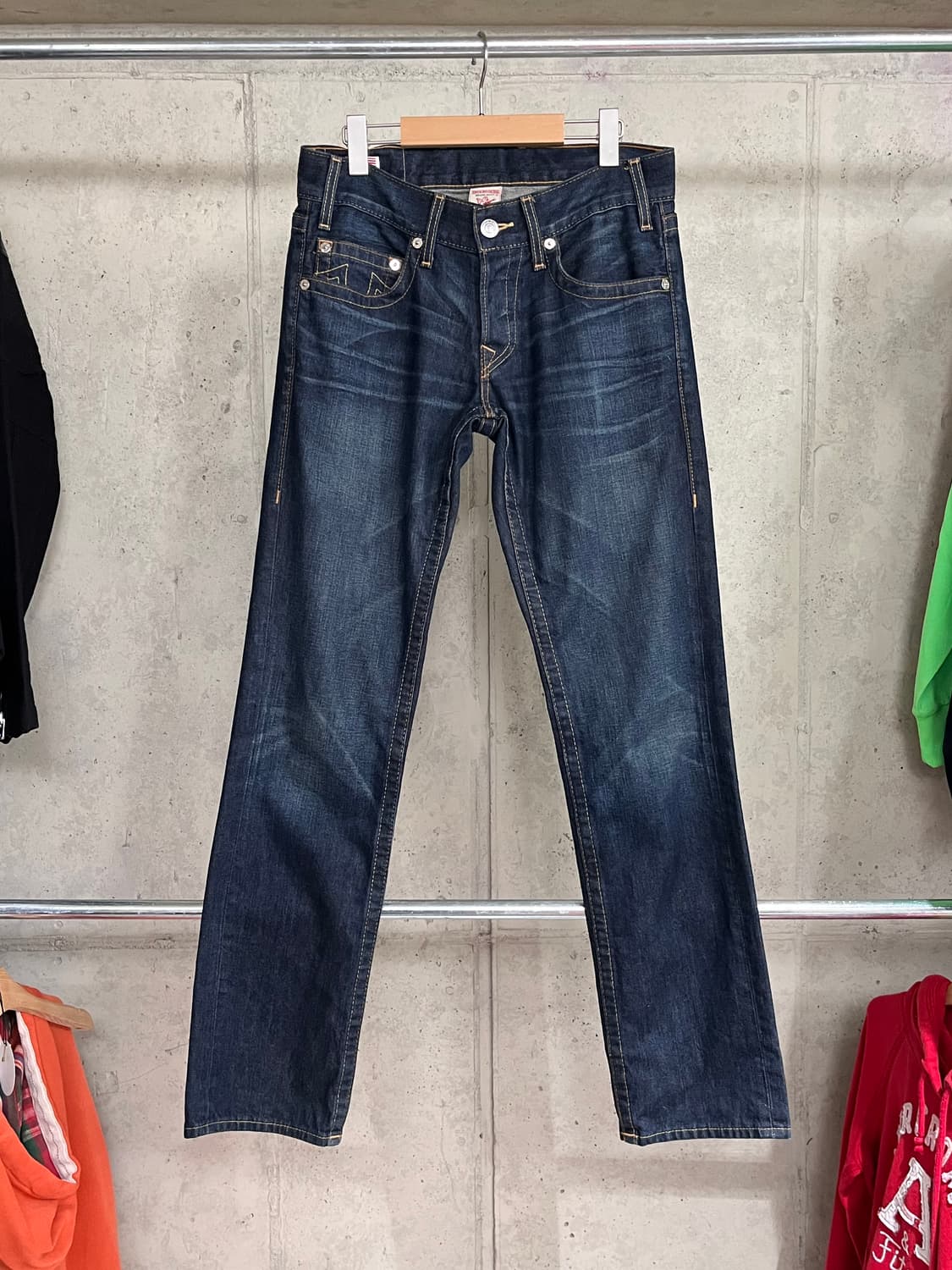 TRUE RELIGION LOGAN SUPER T DENIM PANTS 상품이미지2