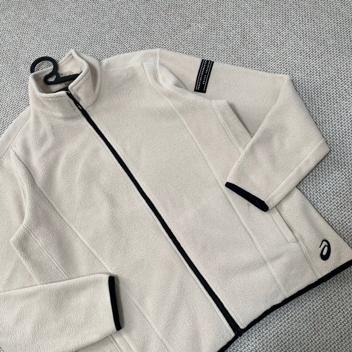 아식스 후리스 5233 상품이미지2