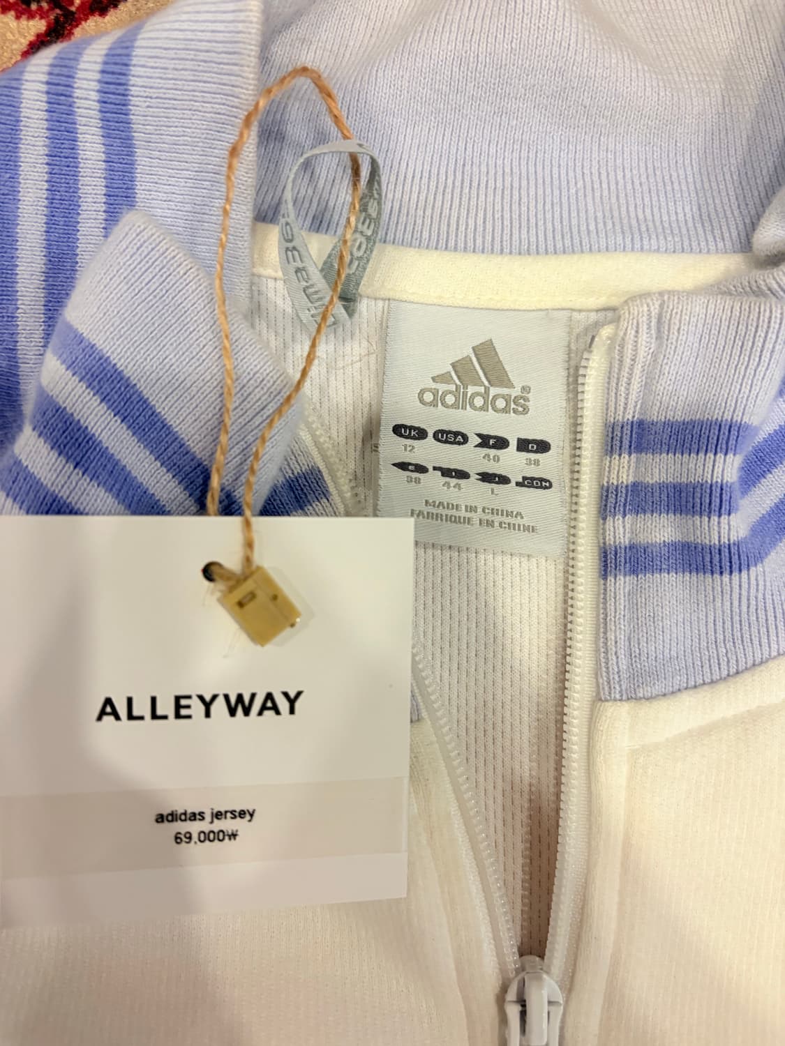 Adidas Zip-up Track Jacket 상품이미지3