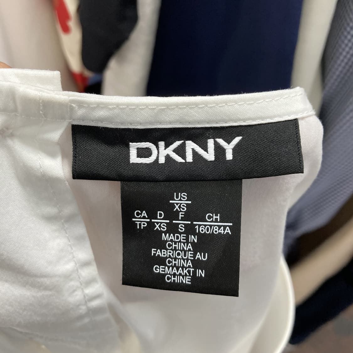 DKNY 한섬 여성 면 블라우스 루즈 F 상품이미지4