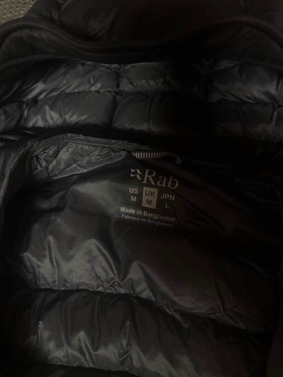 Rab 랩 Cirrus Alpine 패딩 자켓 블랙 M 상품이미지5