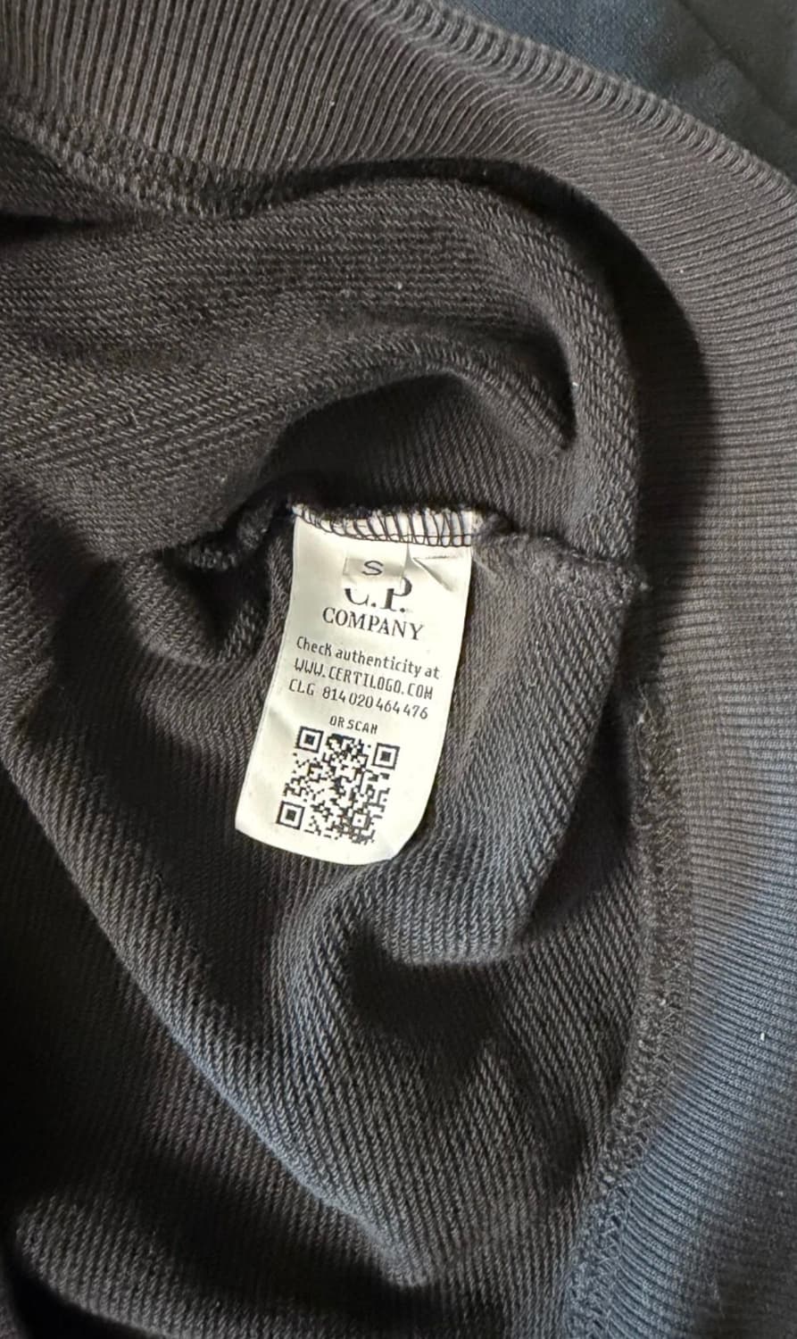 CP컴퍼니 맨투맨 블랙 정품 상품이미지4