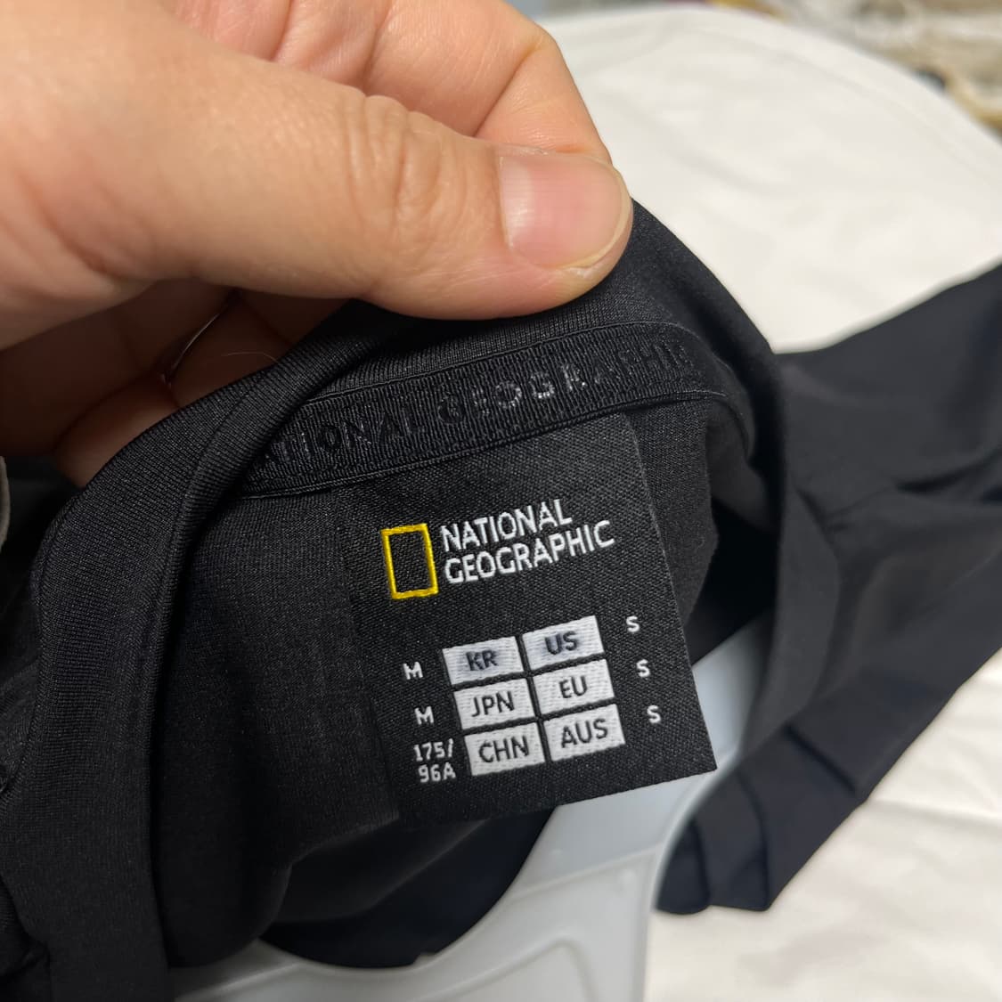 내셔널지오그래픽 기능성 반팔티 블랙 m 상품이미지2