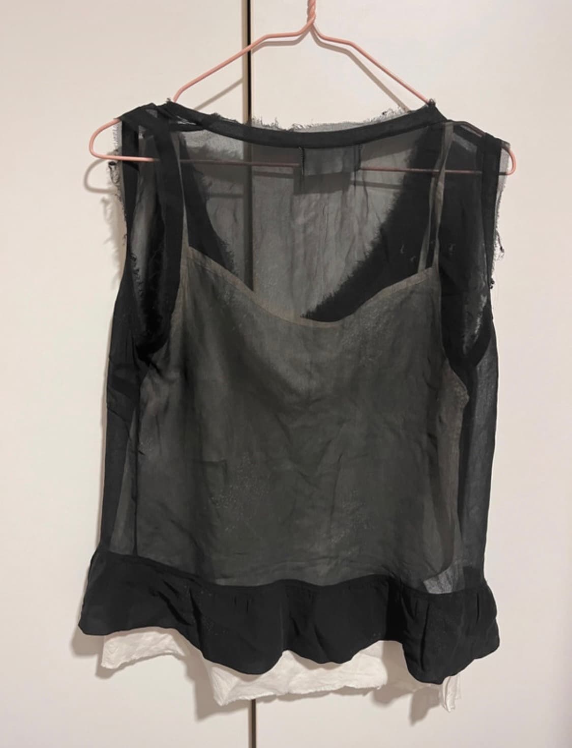 RüTZOU 빈티지 블랙 플라워 장식 시스루 블라우스 탑 상품이미지3