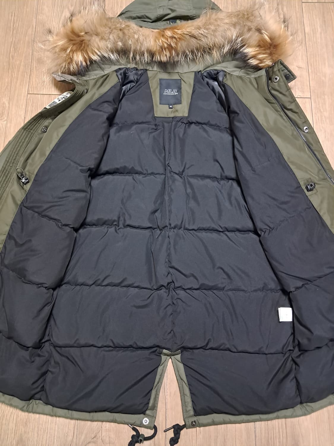 MLB 여성 롱패딩 85 흠집 상품이미지6