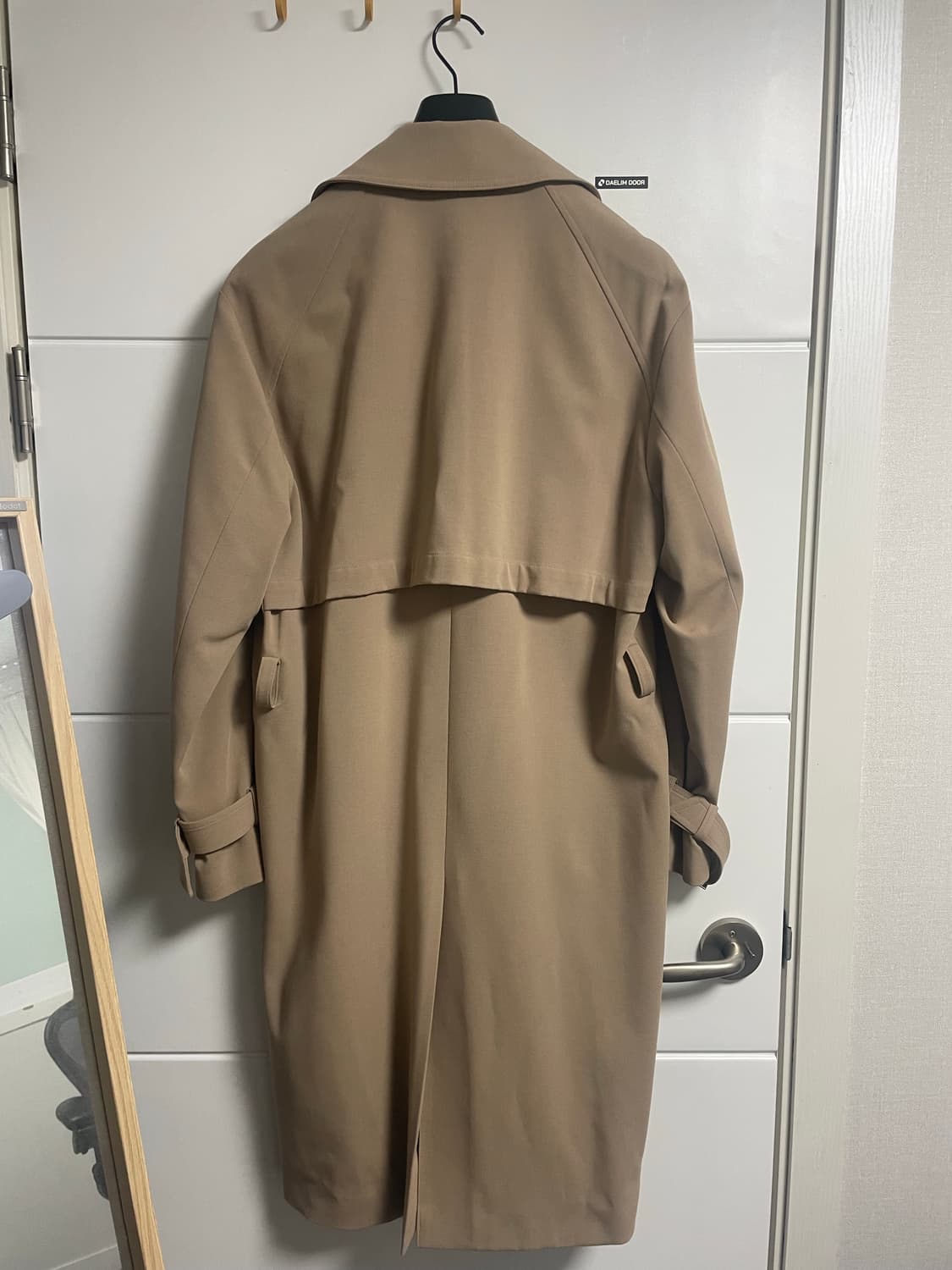 극미중고) 드로우핏 베이지 트렌치코트 상품이미지5