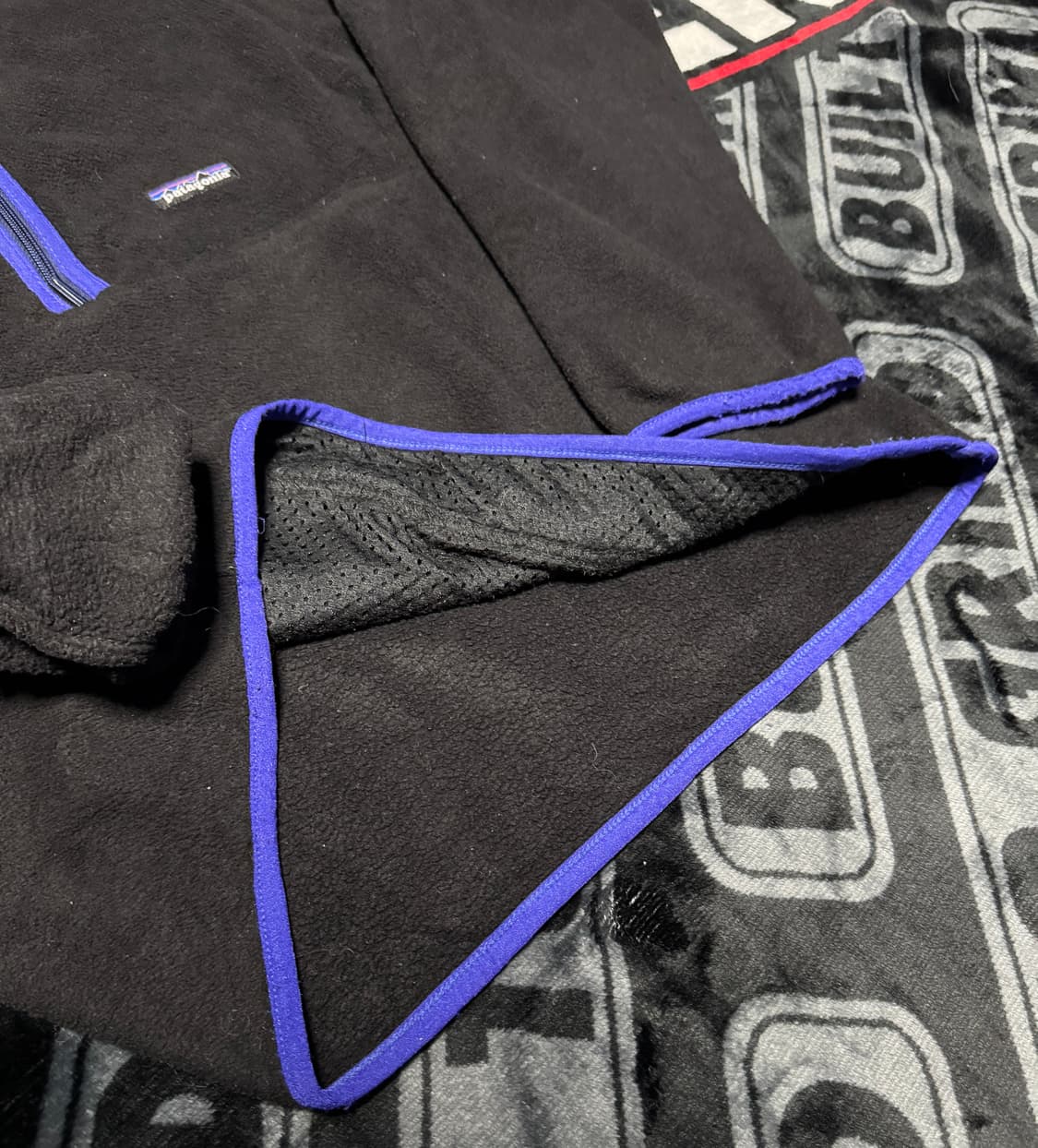 파타고니아 마수피얼 쿼터 짚 플리스 풀오버 블랙 블루 상품이미지6