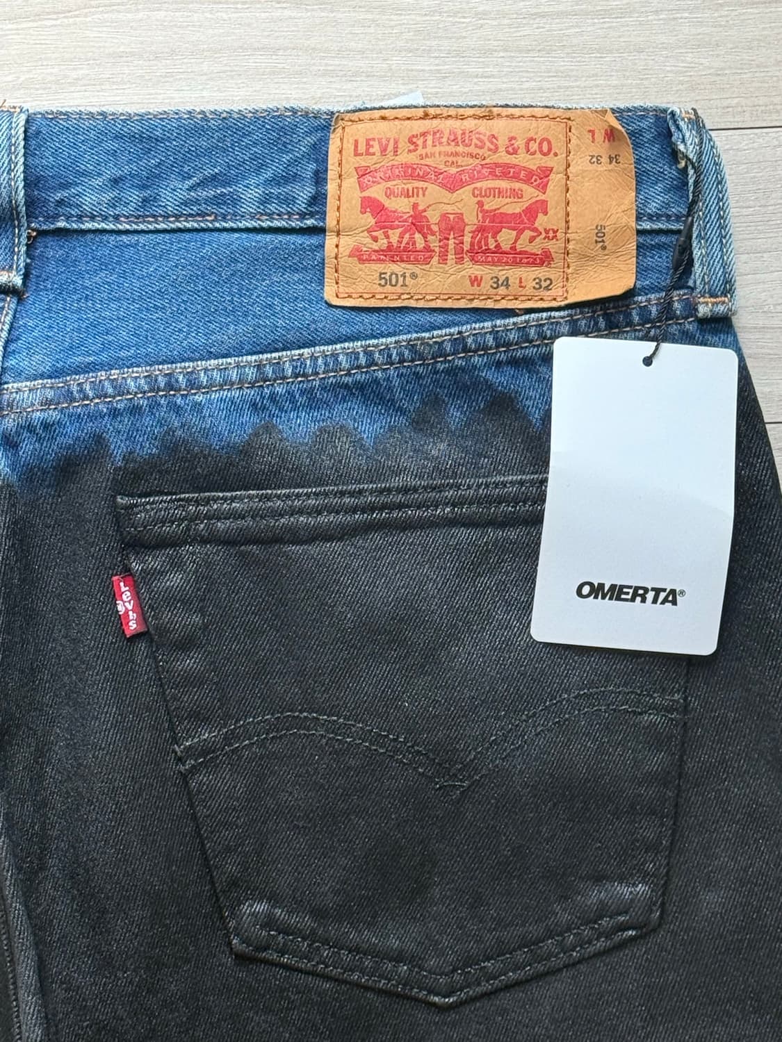 Levi's 501 Reworked Hard Coated Jean 상품이미지3