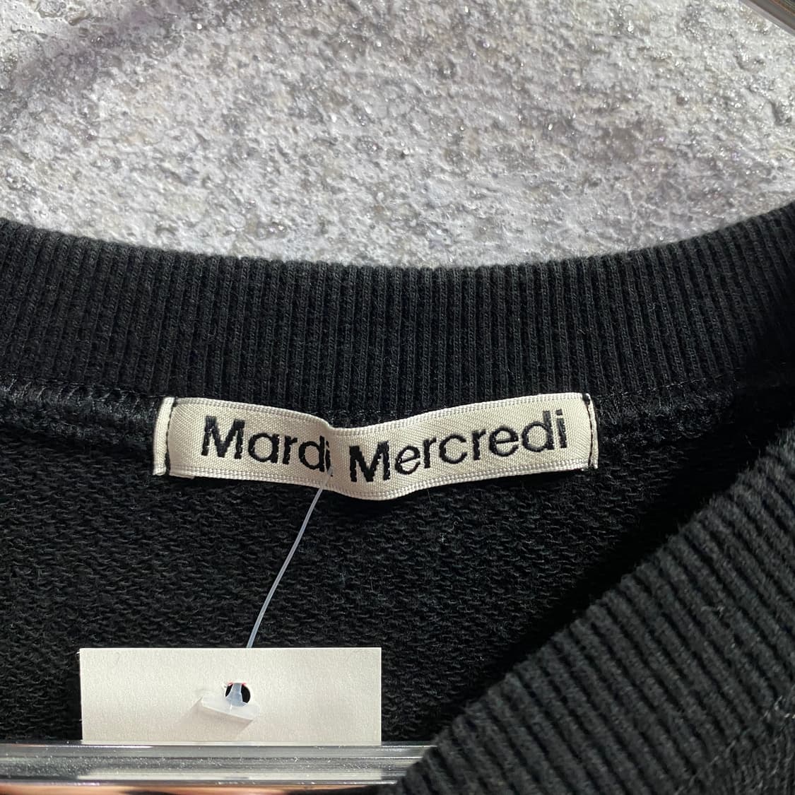 마르디 메크르디 체커보드 로고 블랙 맨투맨 B3562 상품이미지4