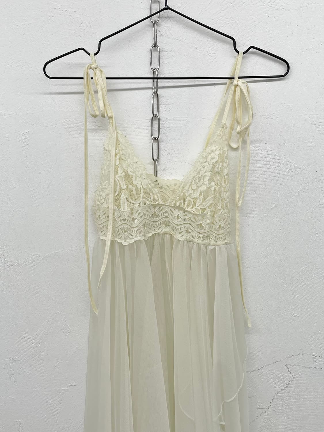 화이트 언발 시어 슬립 상품이미지5