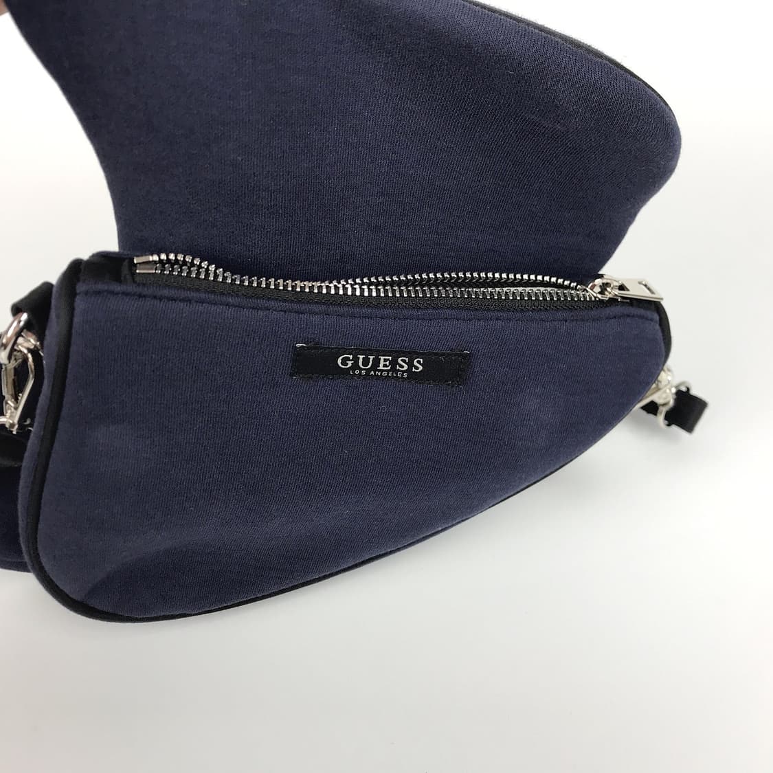 게스 GUESS 업사이클링백 여성 가방 상품이미지8