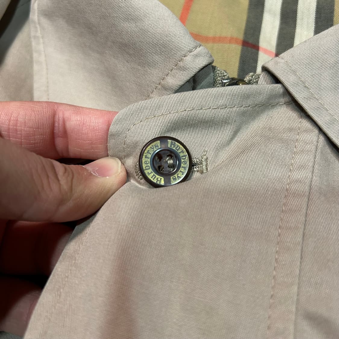 [XL] 90s 버버리 자수로고 스윙탑 해링턴 자켓 상품이미지3