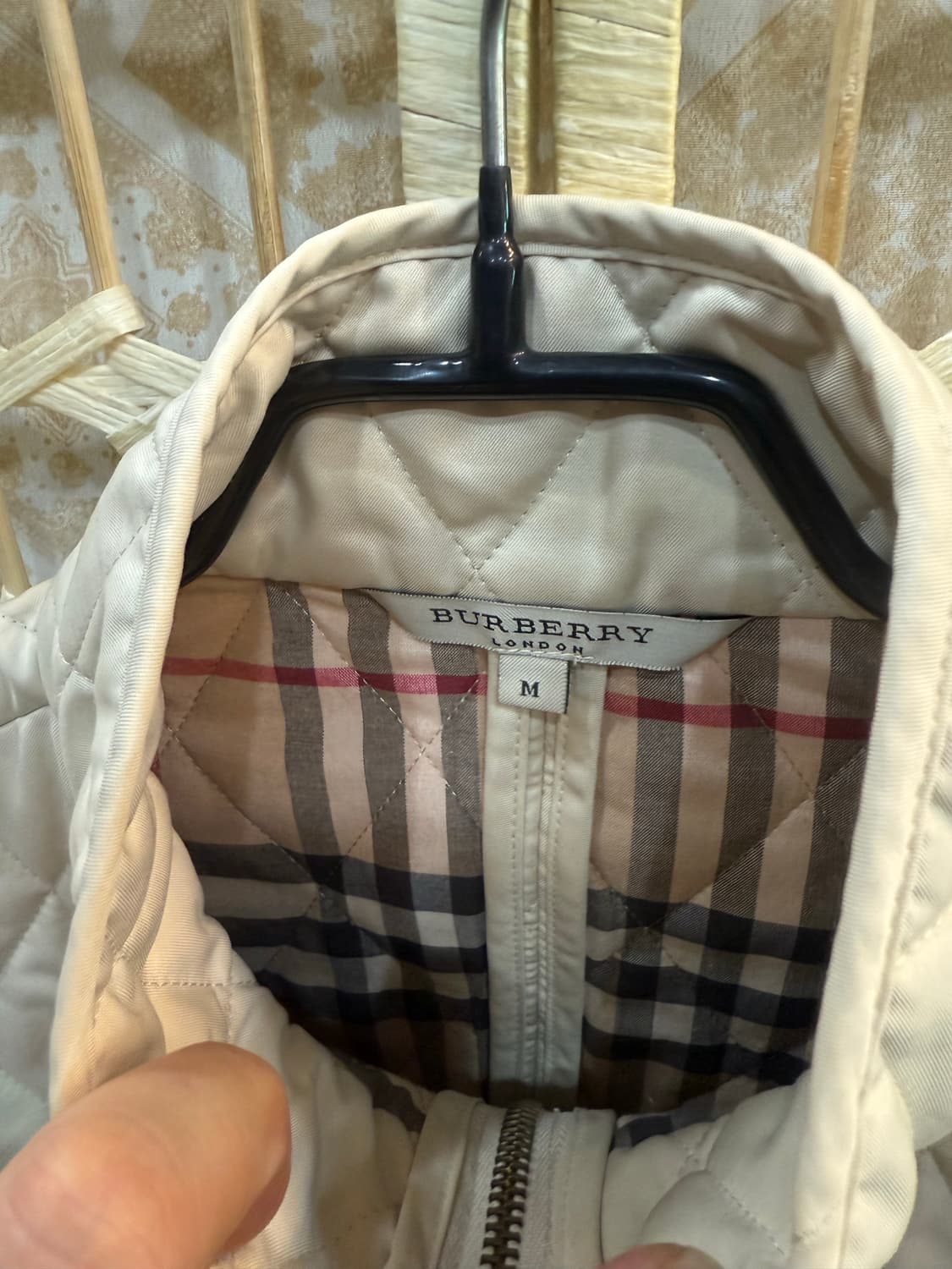 66 정품 버버리 누빔자켓 팝니다 상품이미지2