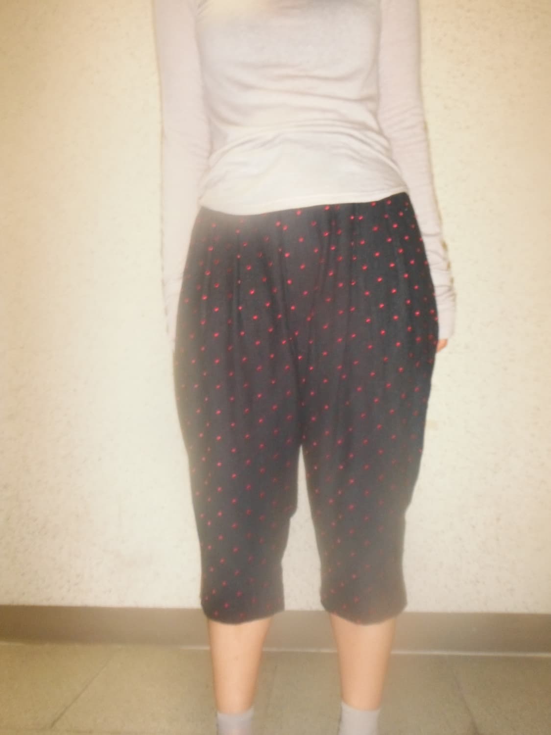 Sunao Kuwahara dots capri pants 상품이미지2
