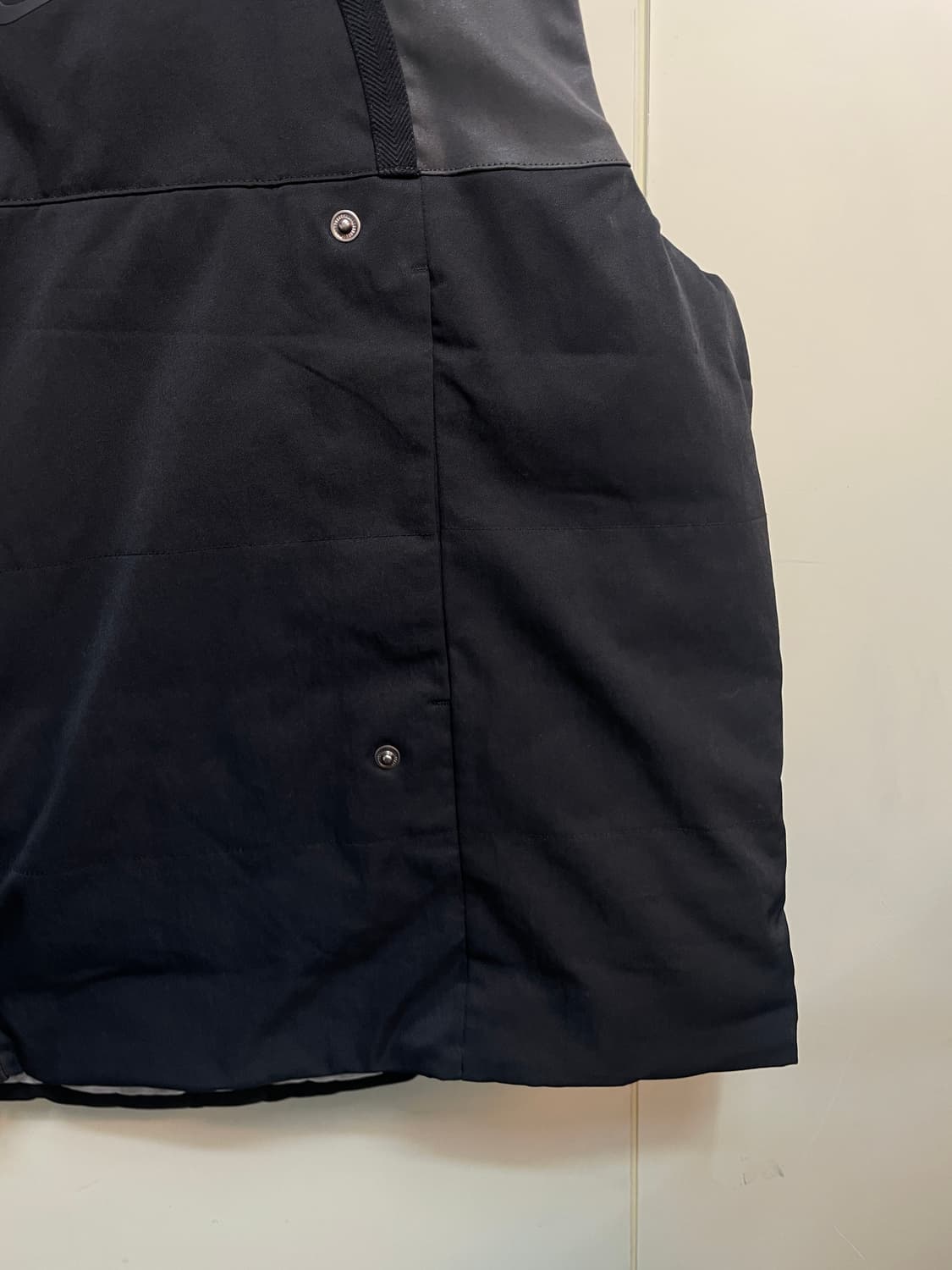 나이키 테크팩 패딩 조끼 상품이미지4