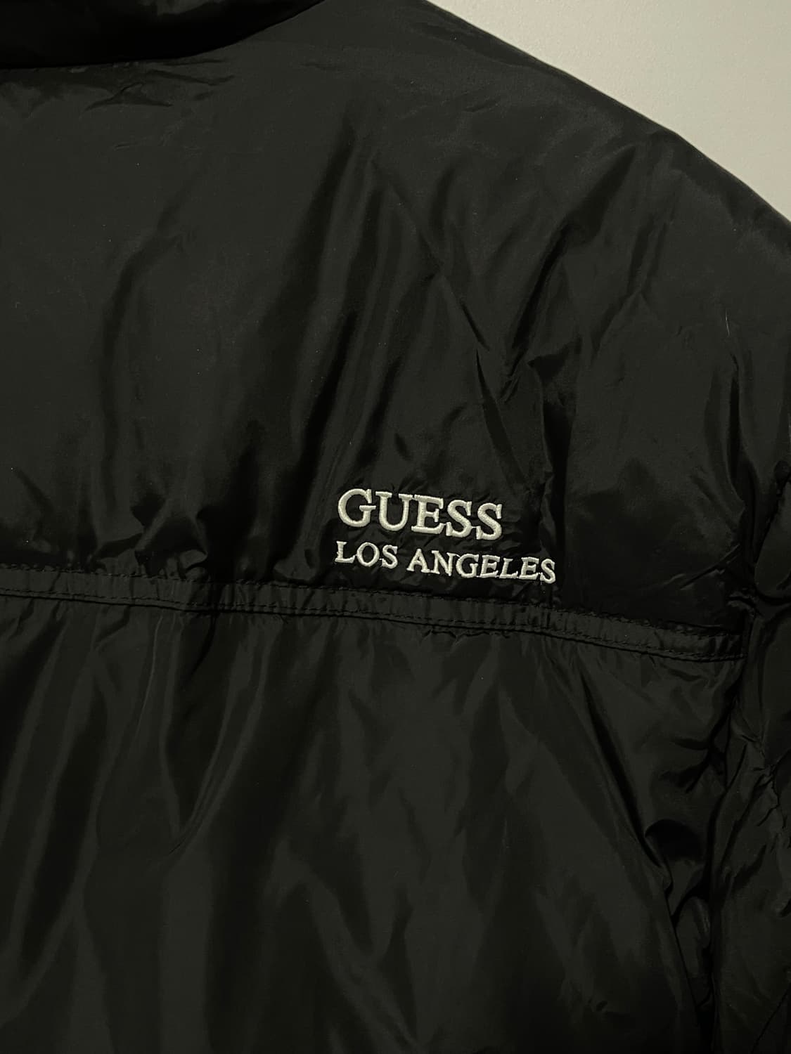 게스 블랙 패딩 점퍼 XL 상품이미지3