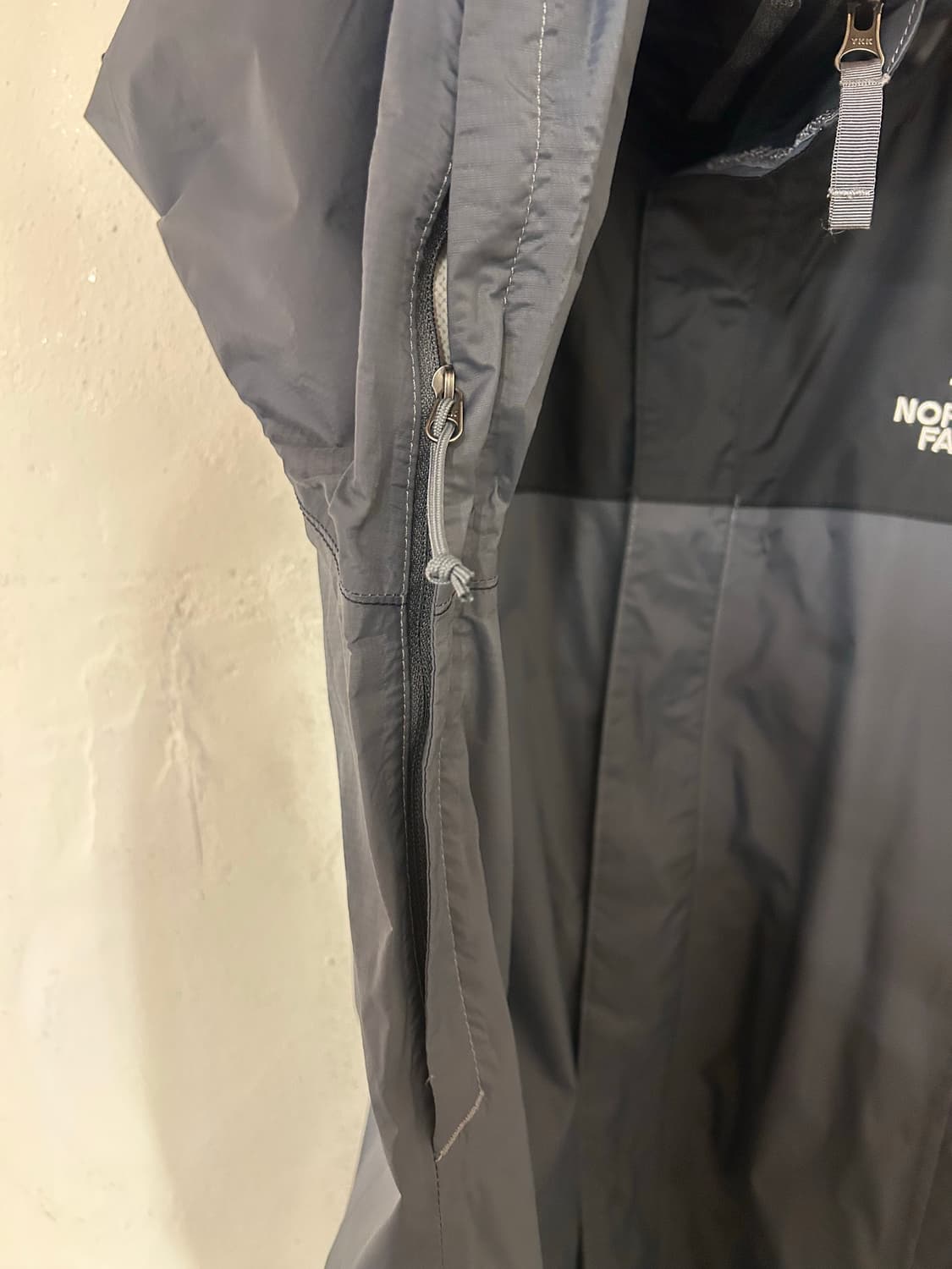 노스페이스 바람막이 S (실측 100-105) 상품이미지5