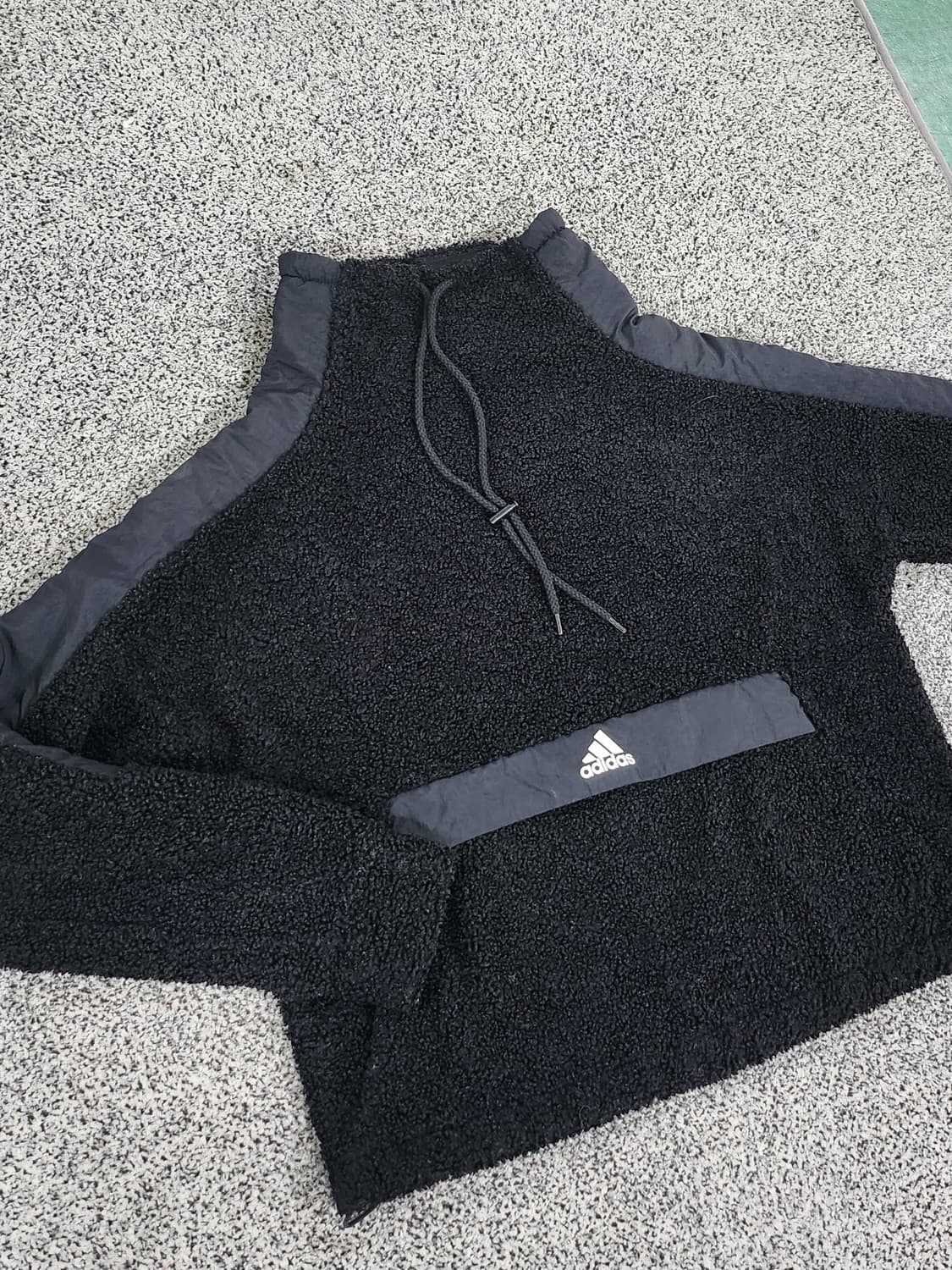 //아디다스 하이넥 플리스 2XS 상품이미지2