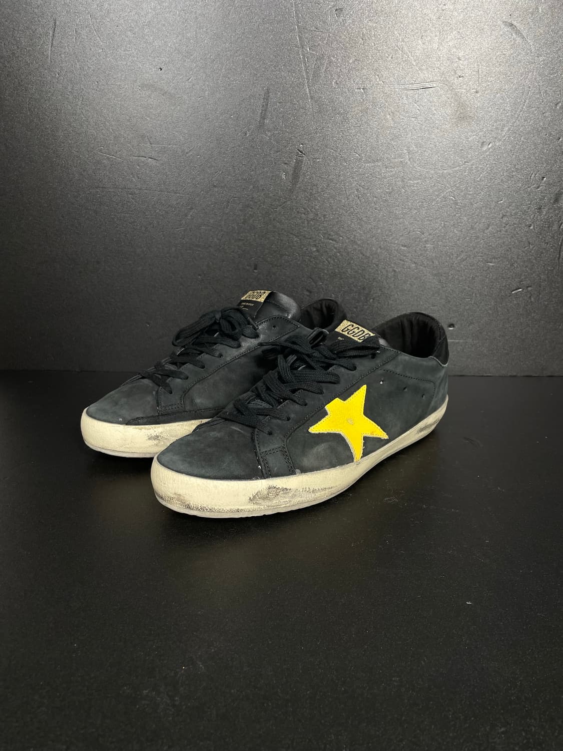 [43] 골든구스 슈퍼스타 레더 스니커즈 상품이미지1