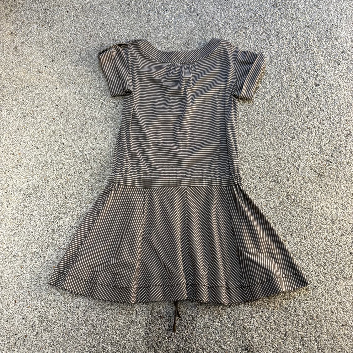 버버리 원피스 상품이미지4