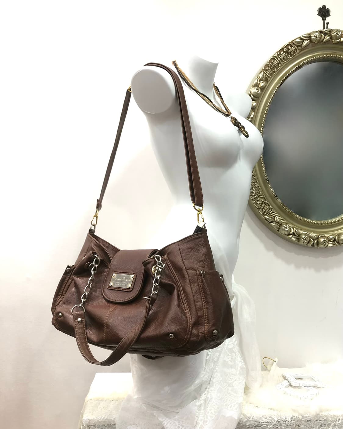brown three pocket cowhide shoulder bag  상품이미지1