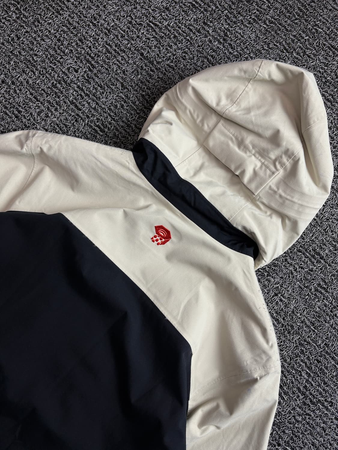 마운틴 하드웨어 USA 고프코어 마운틴 자켓 3805 상품이미지8