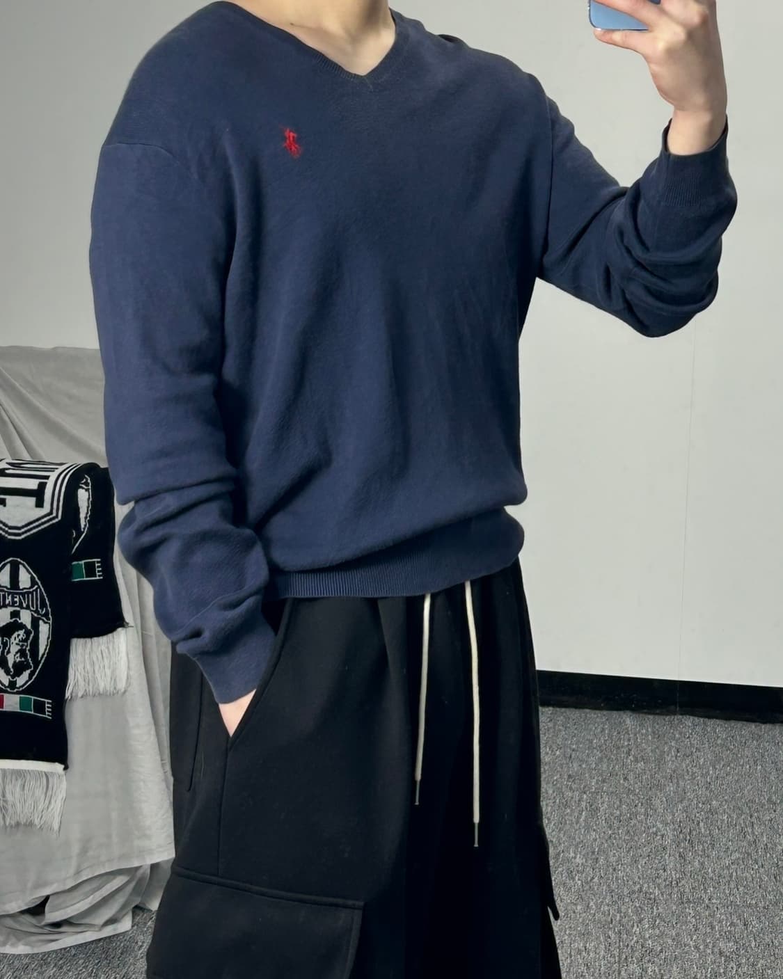 폴로 랄프로렌 네이비 피마코튼 브이넥 니트  상품이미지2