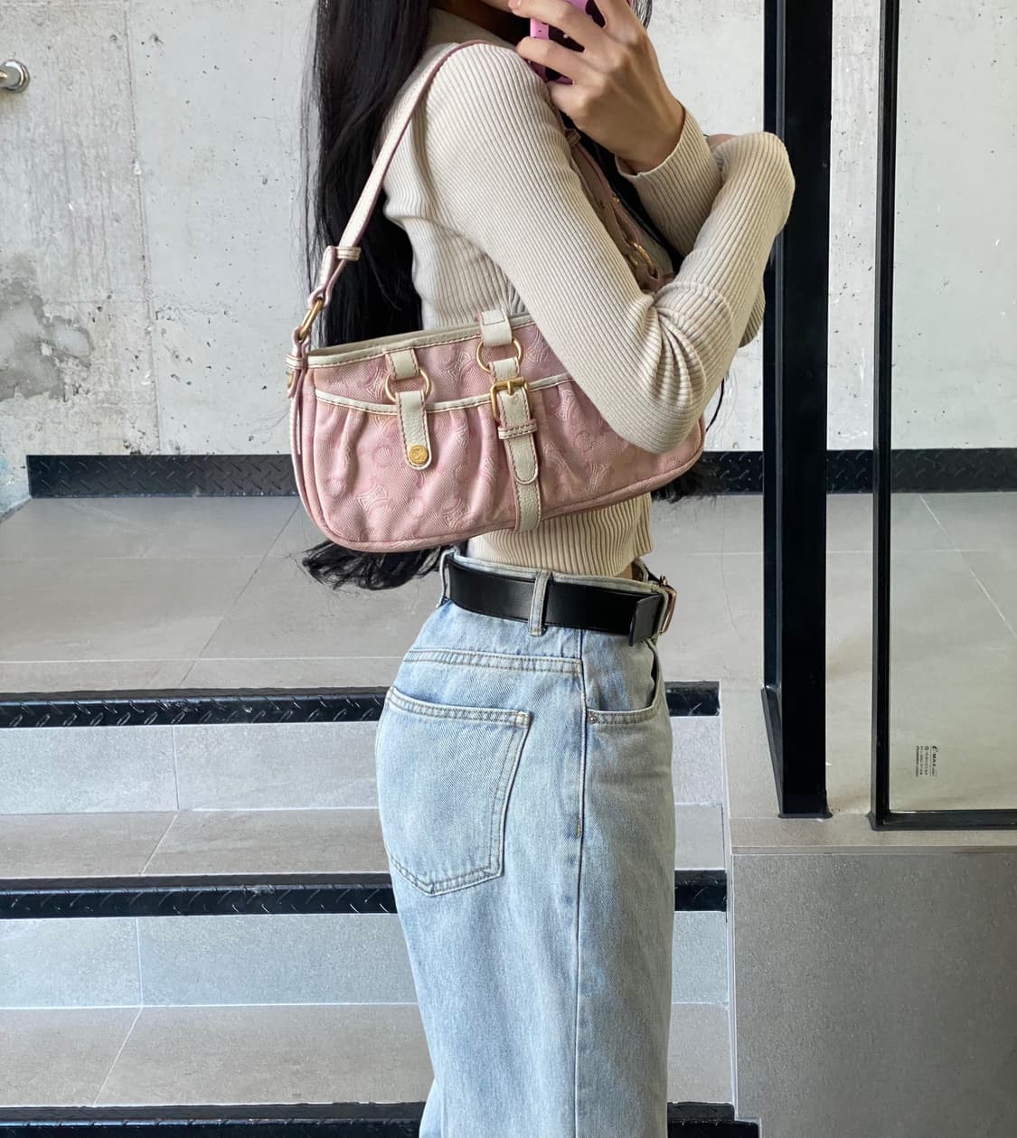 셀린느 Y2K 마카담  숄더백  상품이미지4