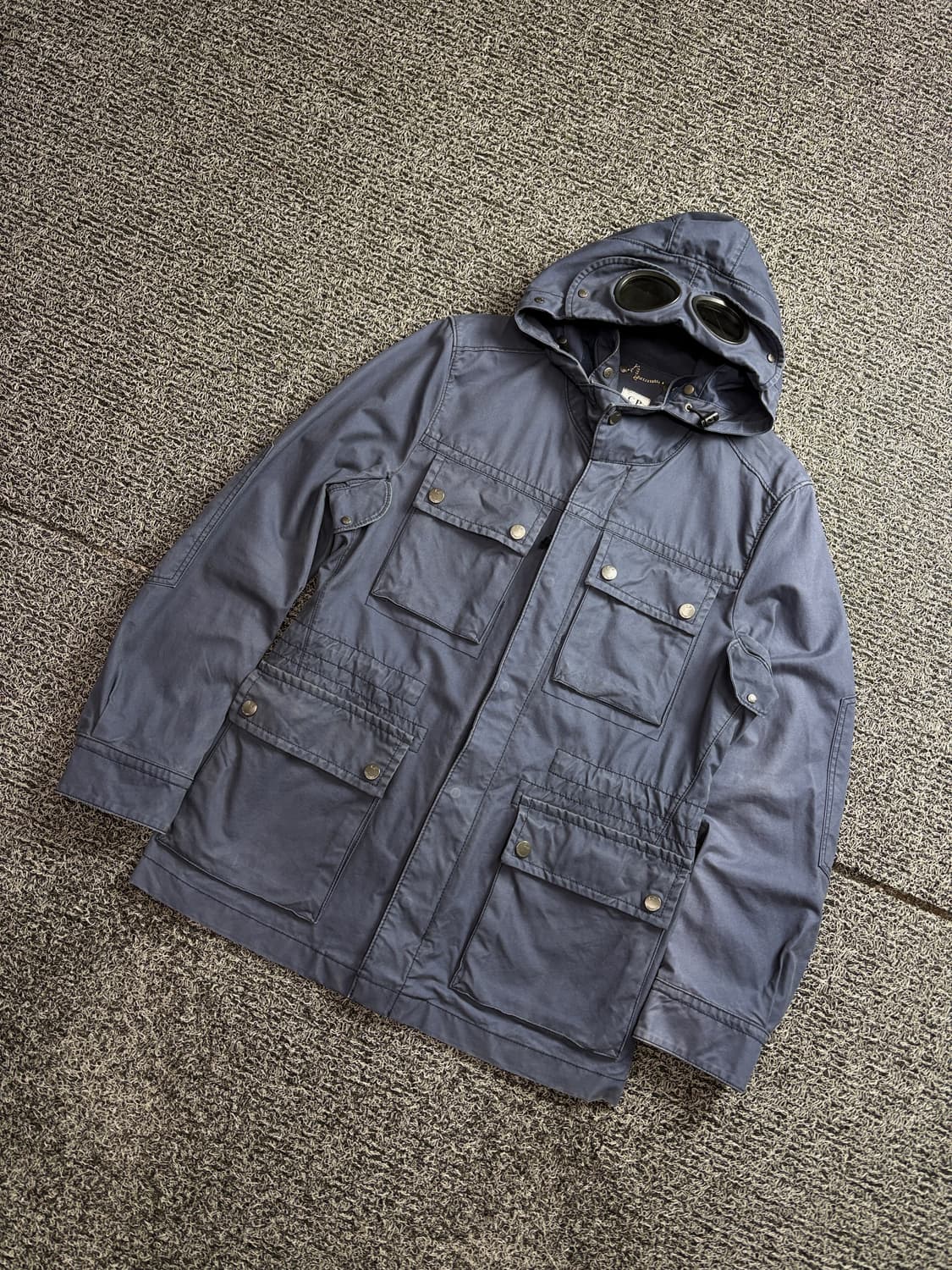 CP컴퍼니 가먼트 다이드 고글 유틸리티 자켓 2507 상품이미지1