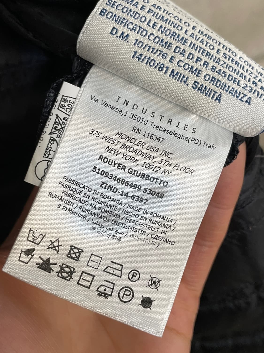 몽클레어 Rouyer 경량 패딩  상품이미지4