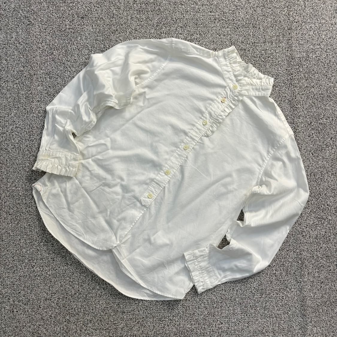 L 유니클로 이네스드라 프레상쥬 셔츠 0406J 상품이미지1