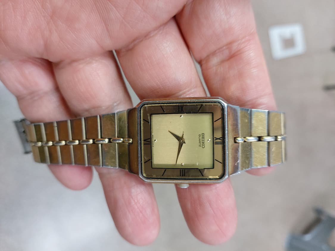 세이코 빈티지 사각 쿼츠 시계 상품이미지1