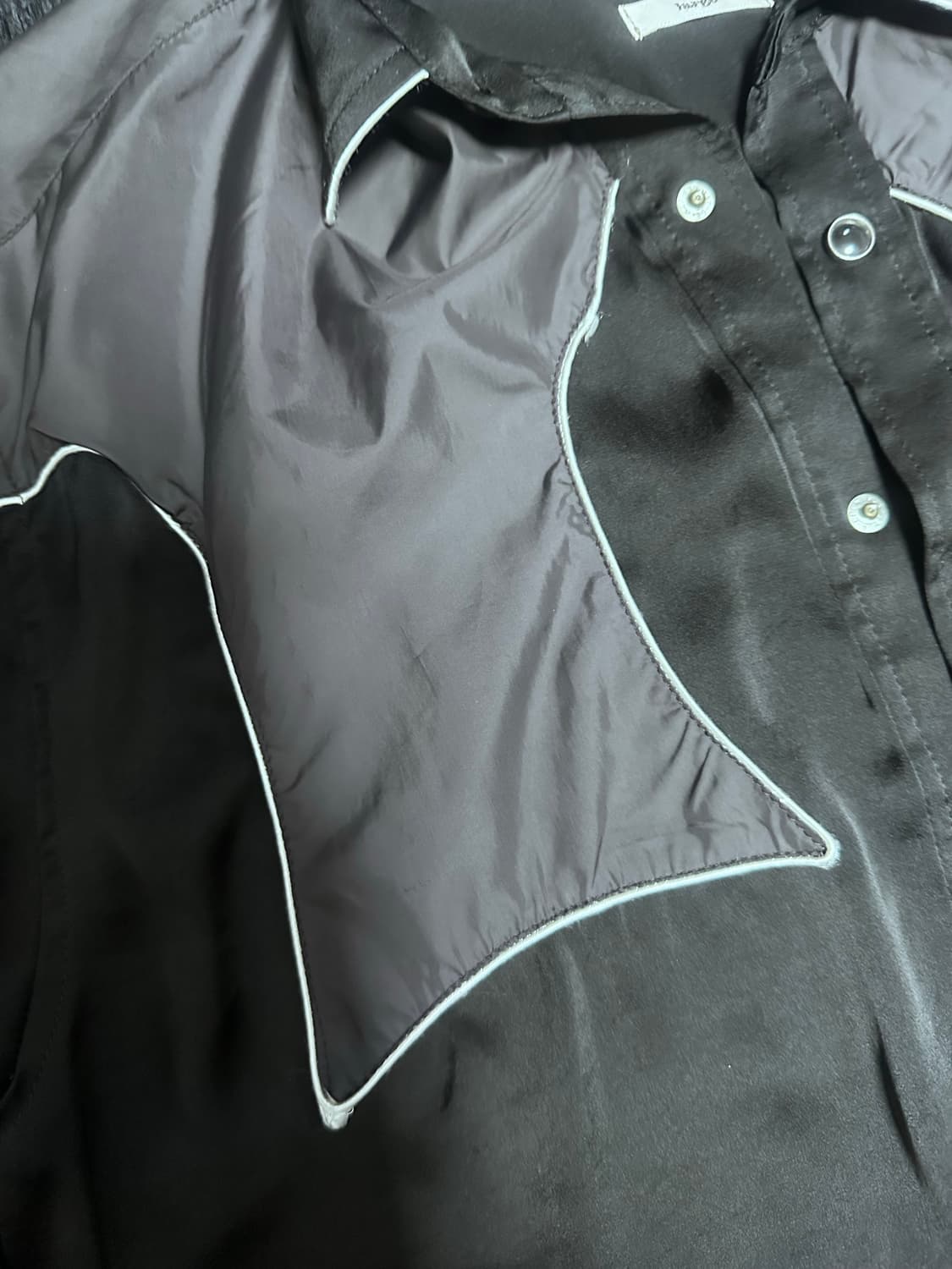 예스터데이즈 투모로우 웨스턴 실크 셔츠 상품이미지3