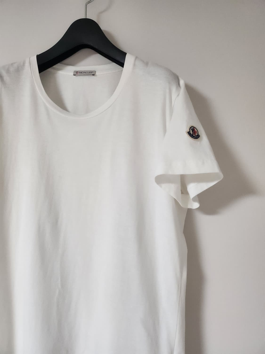 정품!몽클레어 여성 반팔티 상품이미지2