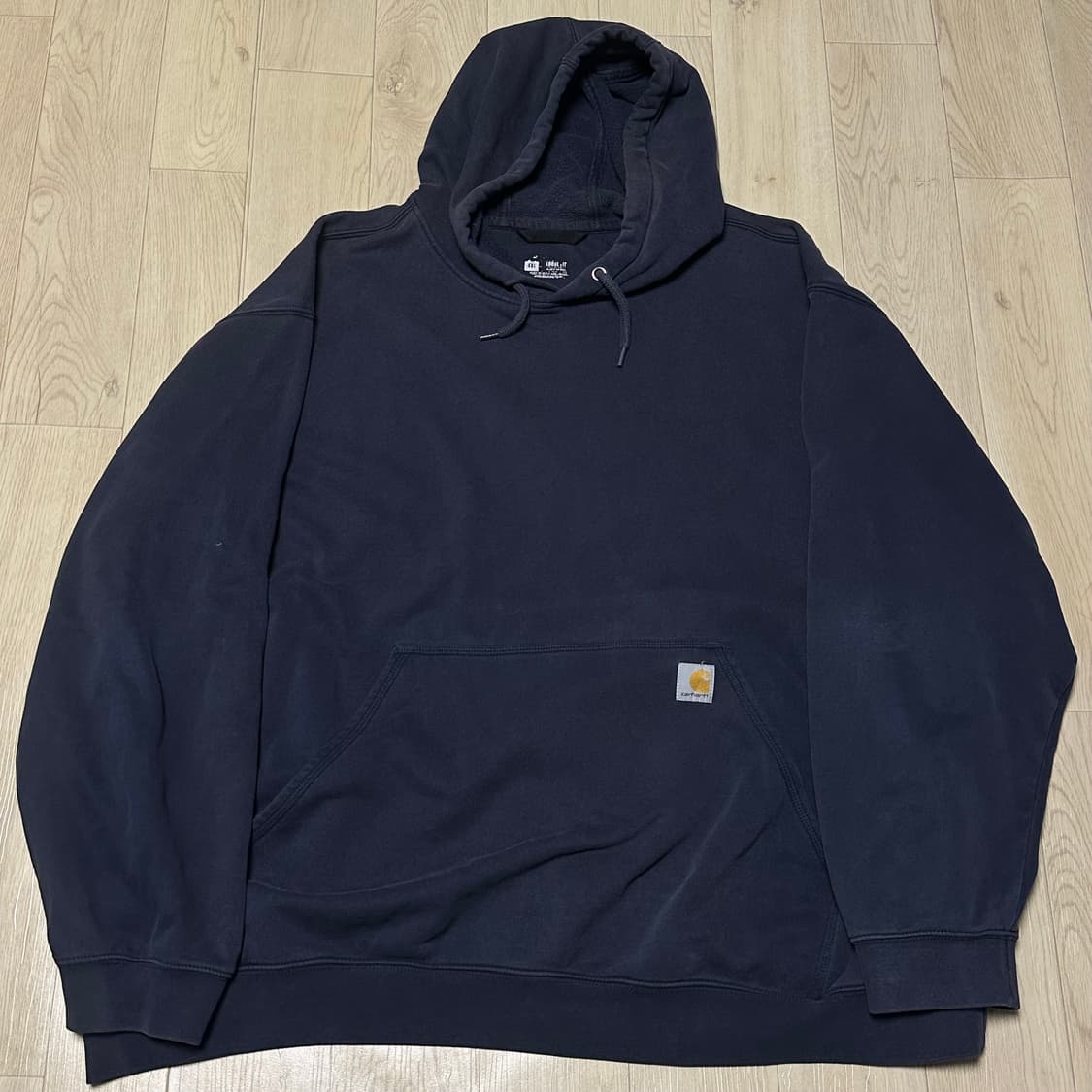 칼하트 네이비 후드티 상품이미지1