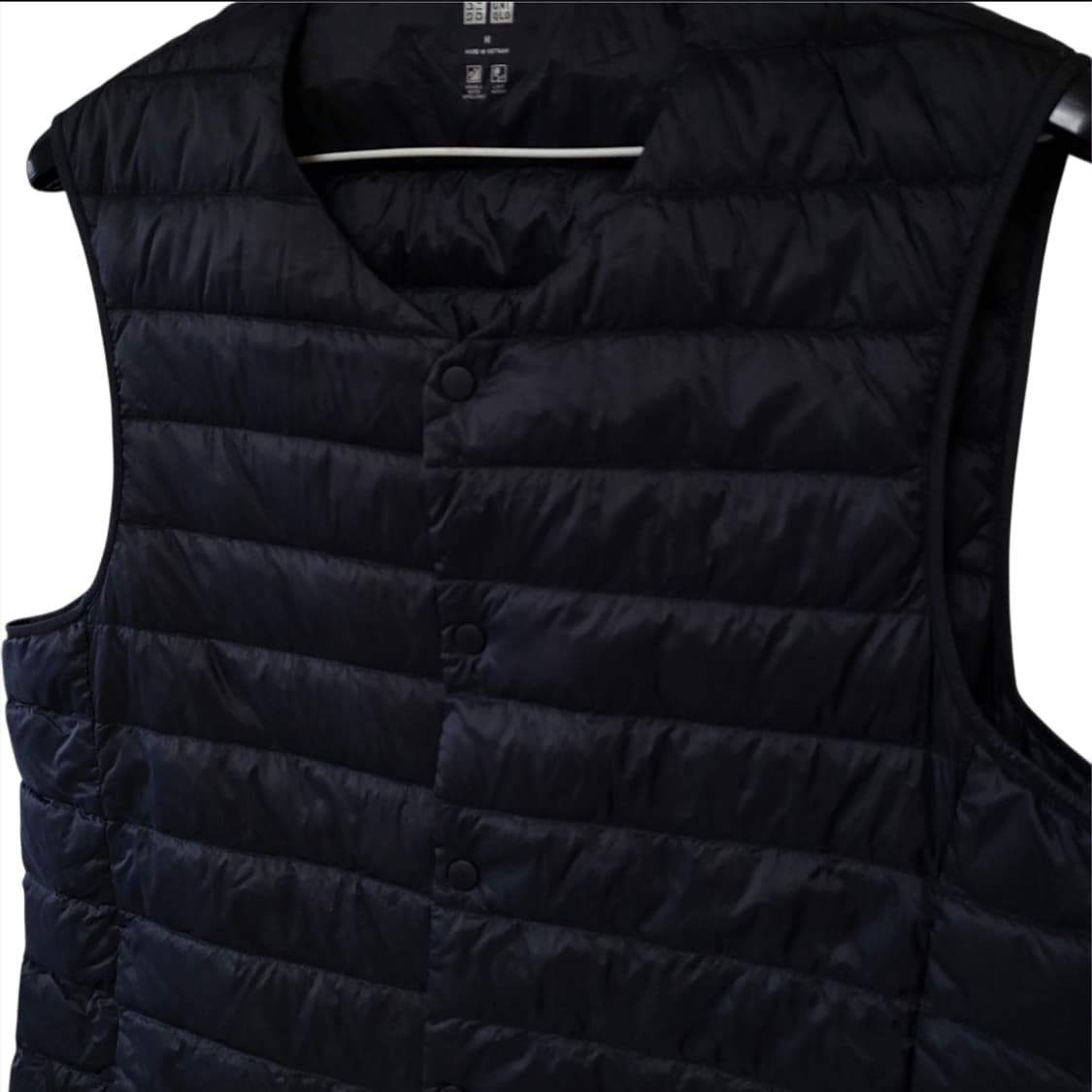 유니클로 구스다운패딩조끼 95-100 거위털 상품이미지4