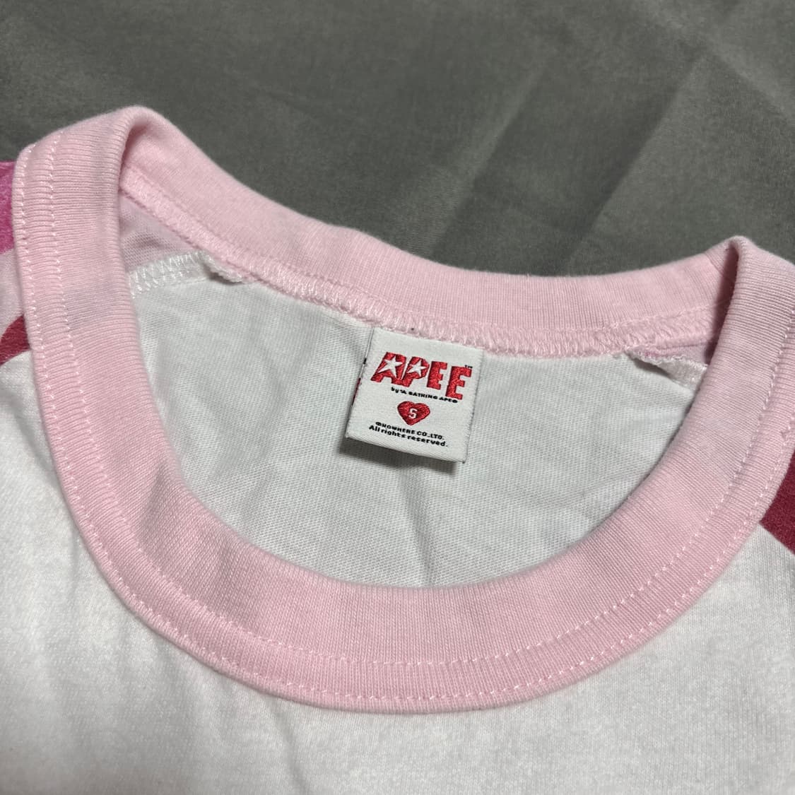 베이프 APEE 여성 카모 롱슬리브 상품이미지2