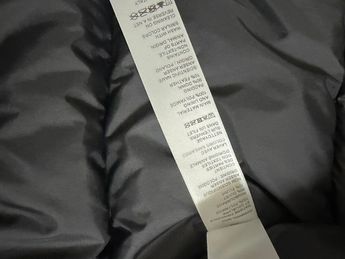 셀린느 웨스턴 다운 패딩 블랙 48 상품이미지4