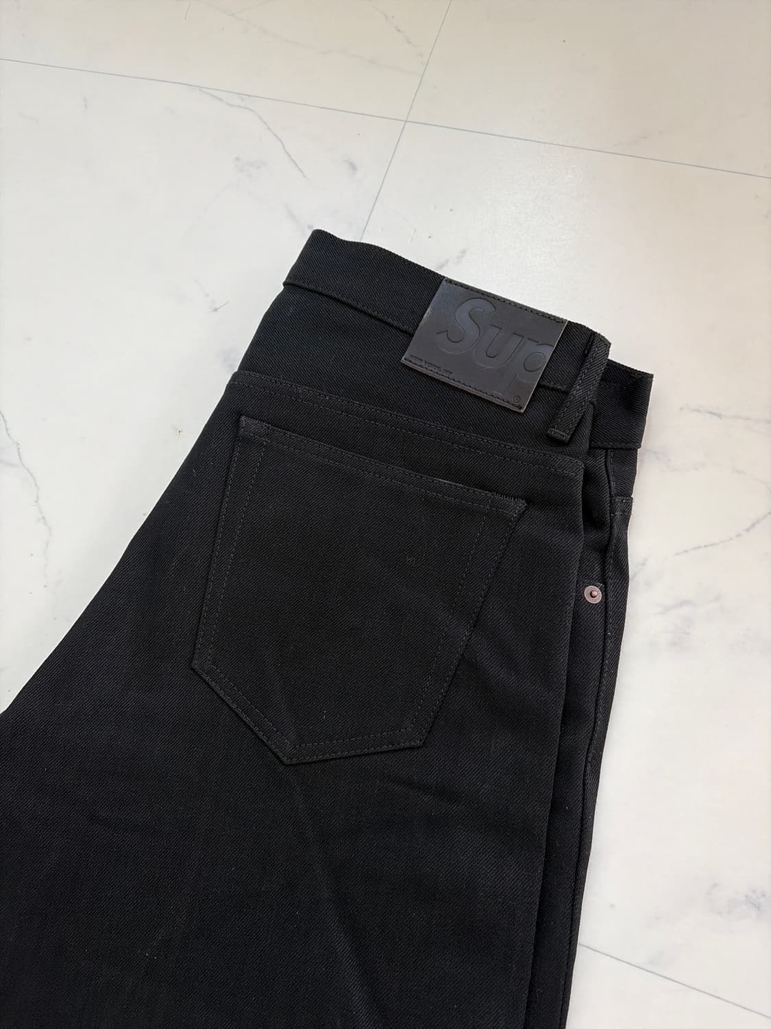 슈프림 셀비지 블랙진 32 상품이미지2