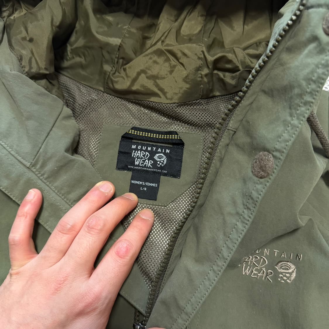 마운틴하드웨어 바람막이 후드 자켓 상품이미지4