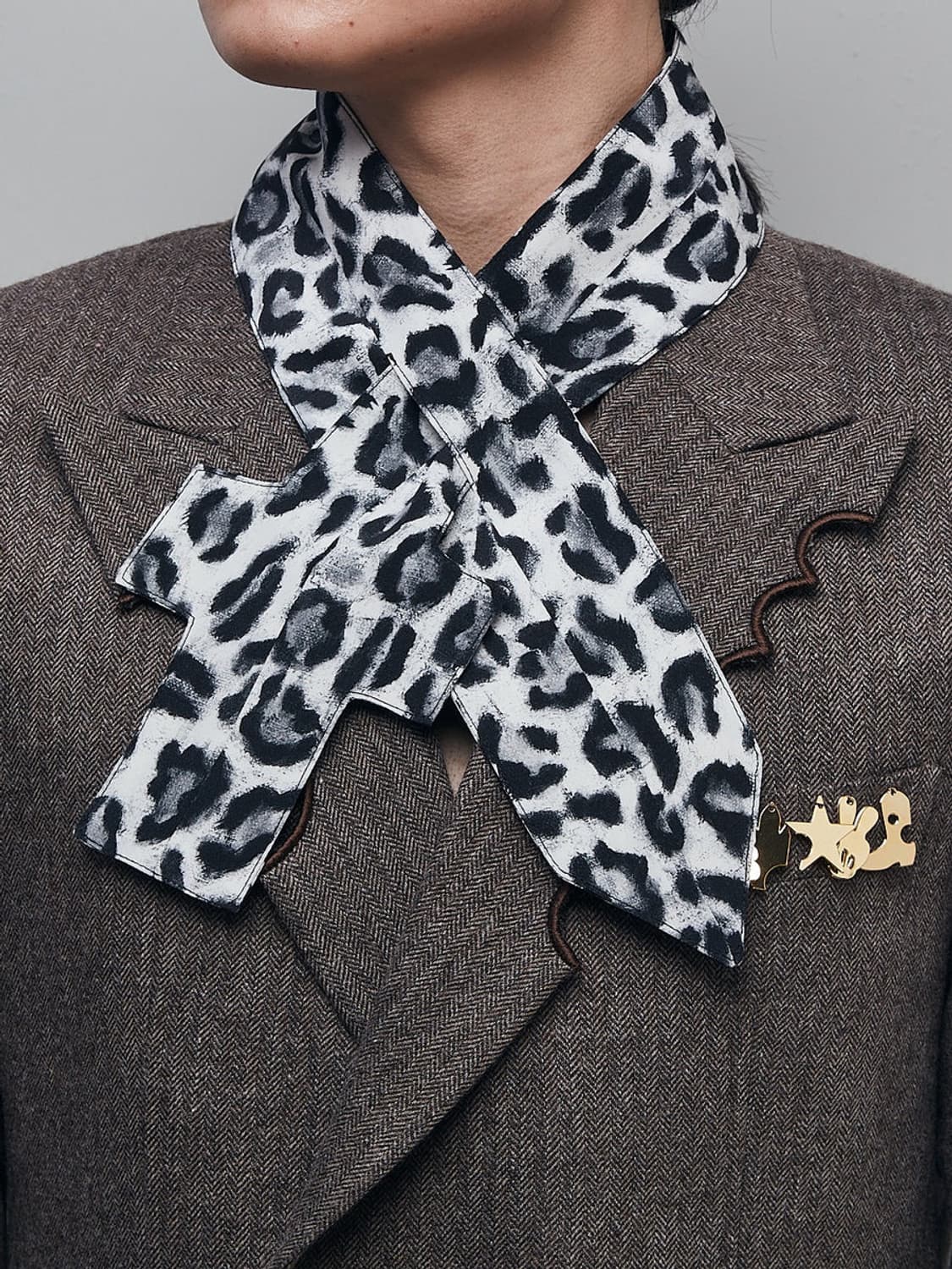 Masu Leopard Scarf White 상품이미지1