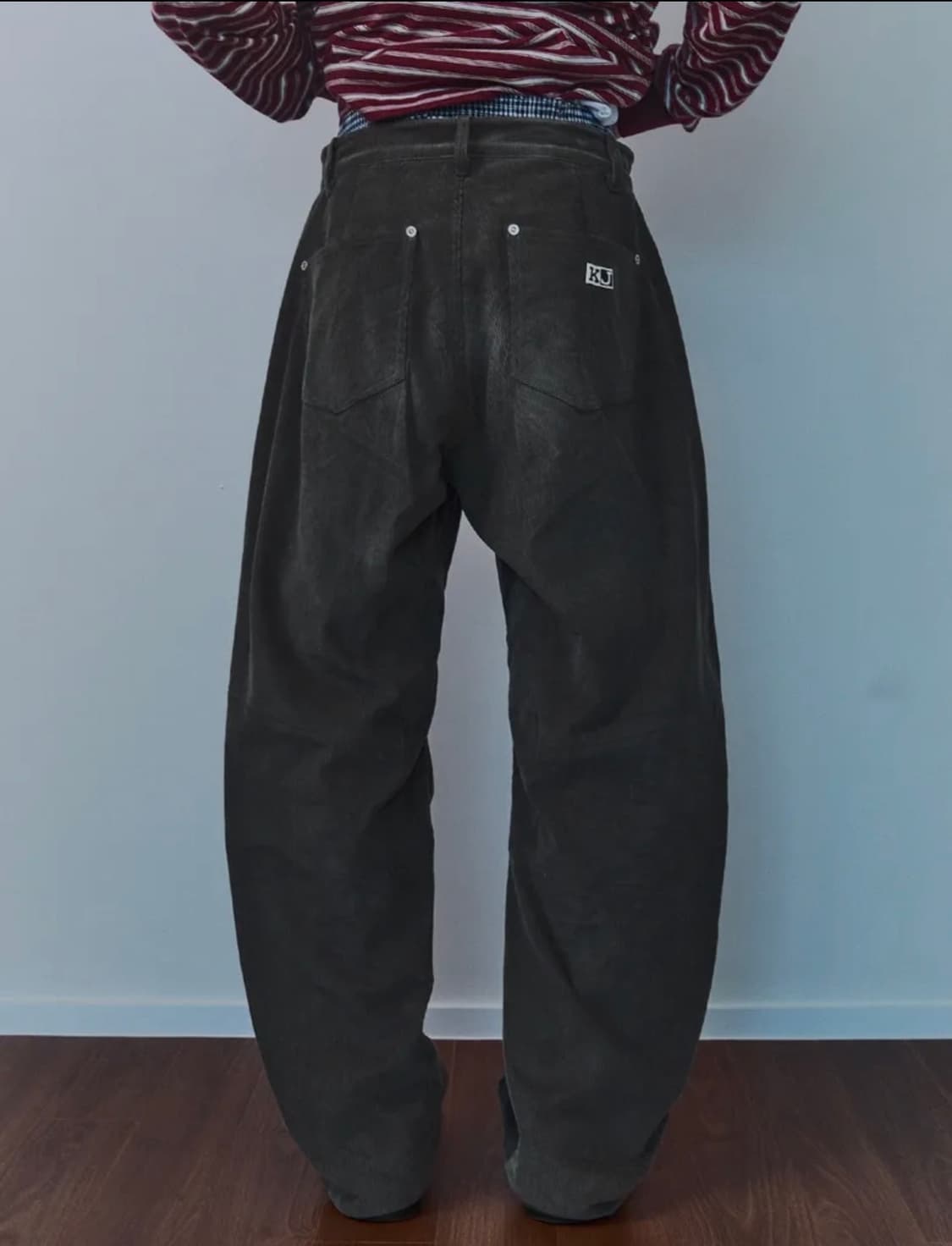 Kijun 기준 맨 Explorer Studded Corduroy 팬츠 상품이미지2