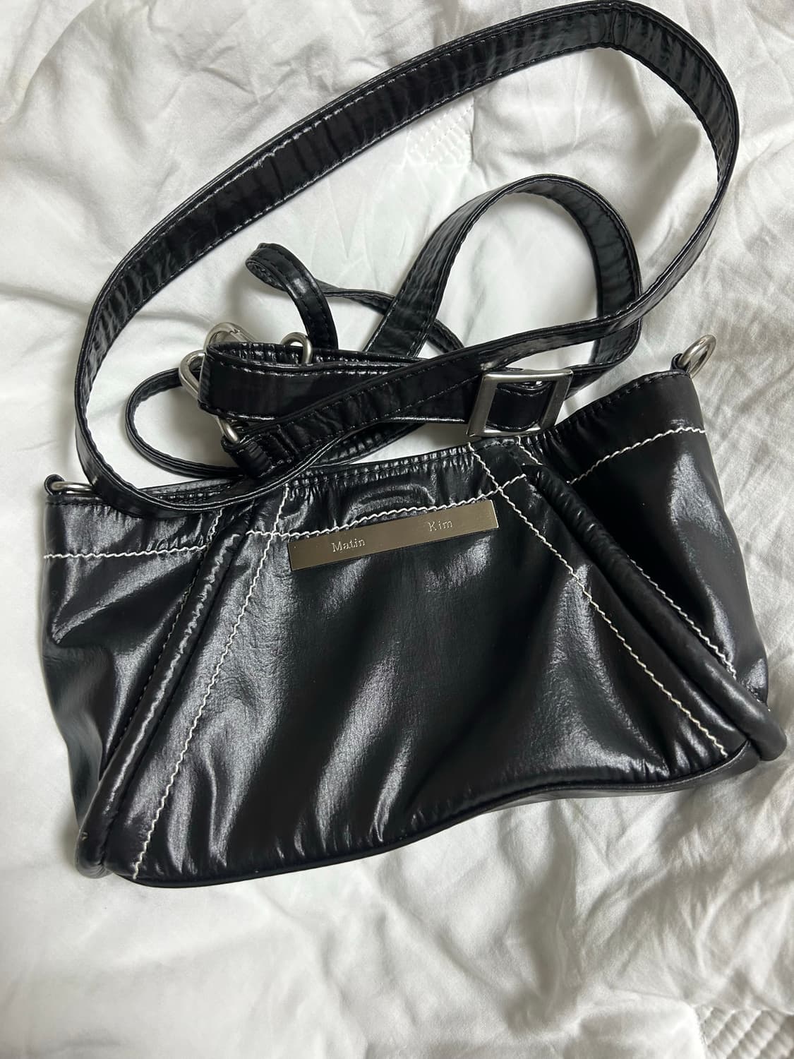 마뗑킴 미니 코팅 토트백 블랙 상품이미지2