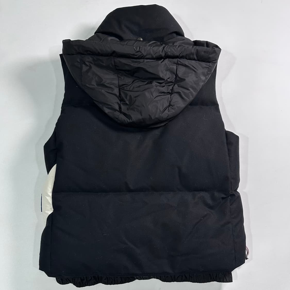 몽클레어 감마블루 패딩 조끼  상품이미지6