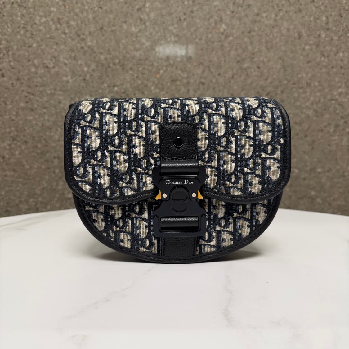 [새상품급/영수증]디올 오블리크 갤롭 미니 메신저백 상품이미지1