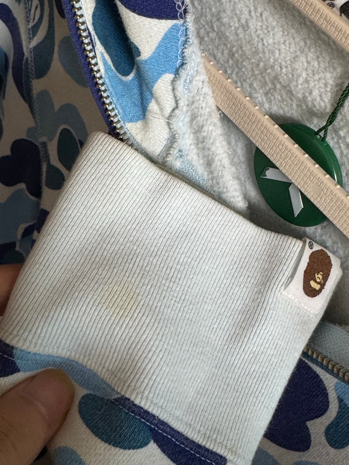 베이프 샤크후드집업 상품이미지4