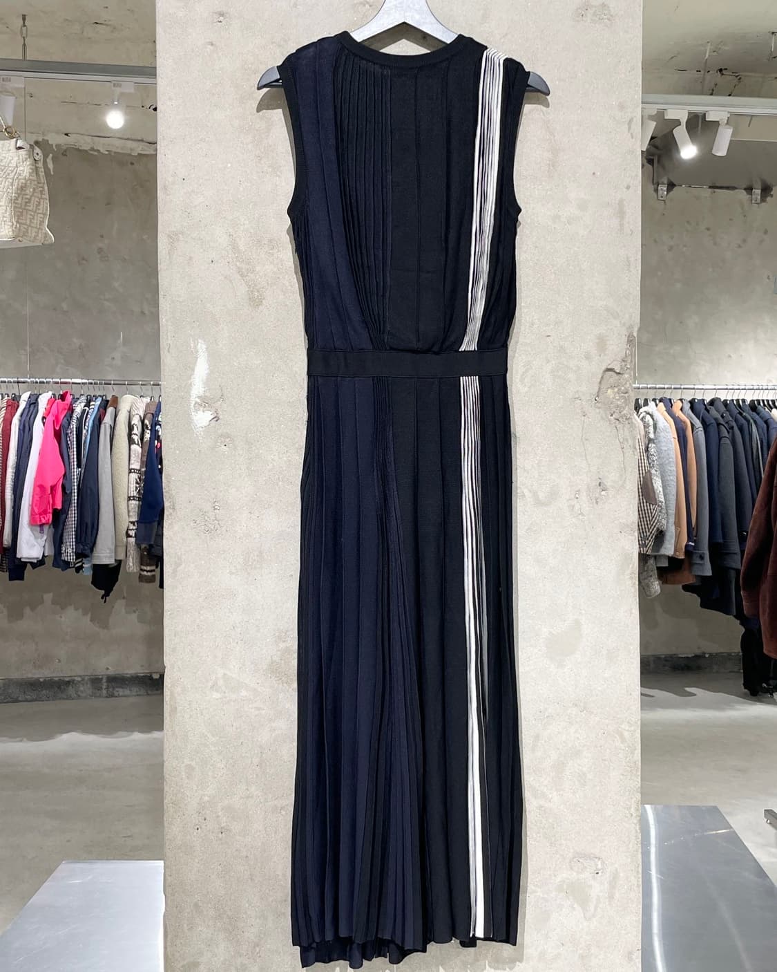 지방시 플리츠 슬리브리스 비스코스 롱 원피스 상품이미지6