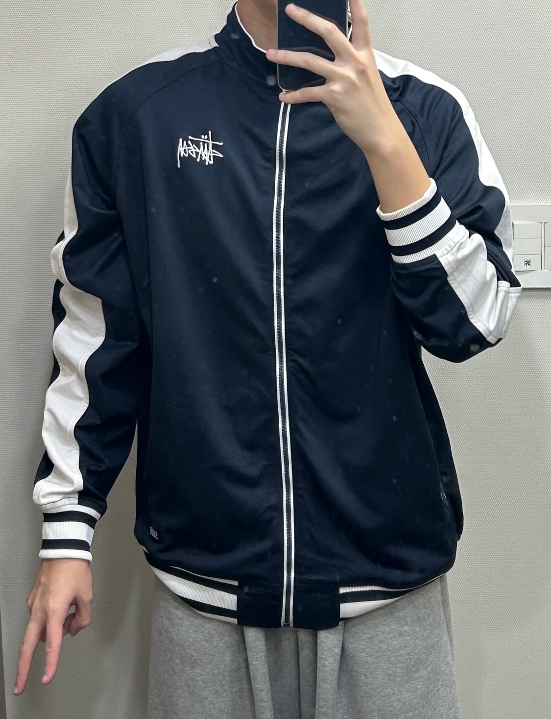 스투시 어센틱 기어 져지 상품이미지2