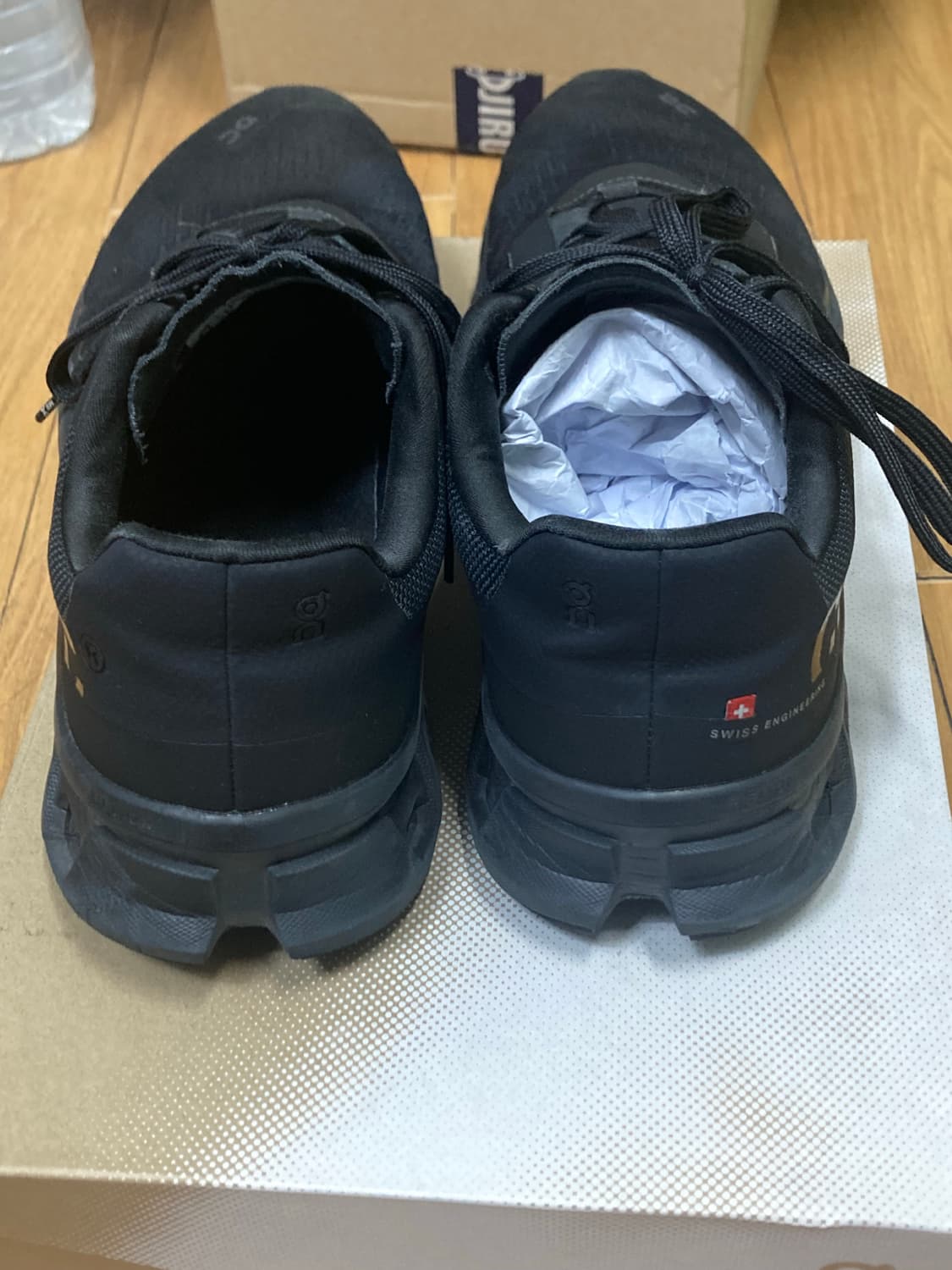 [280] 온러닝 클라우드몬스터 올블랙 상품이미지3