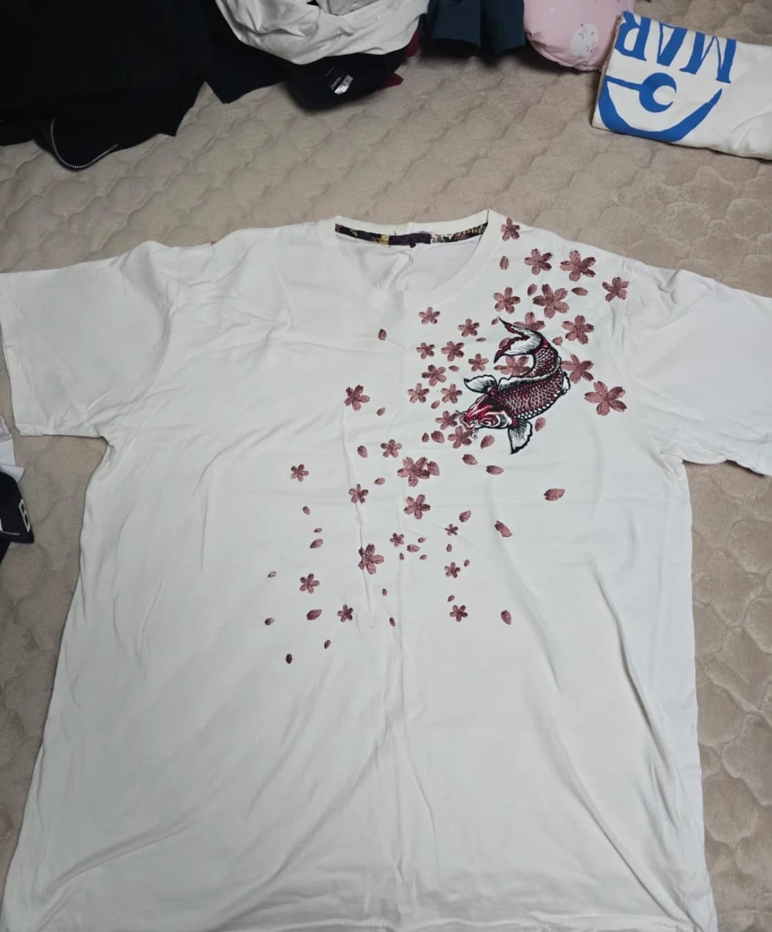 잉어 자수 티셔츠 상품이미지2